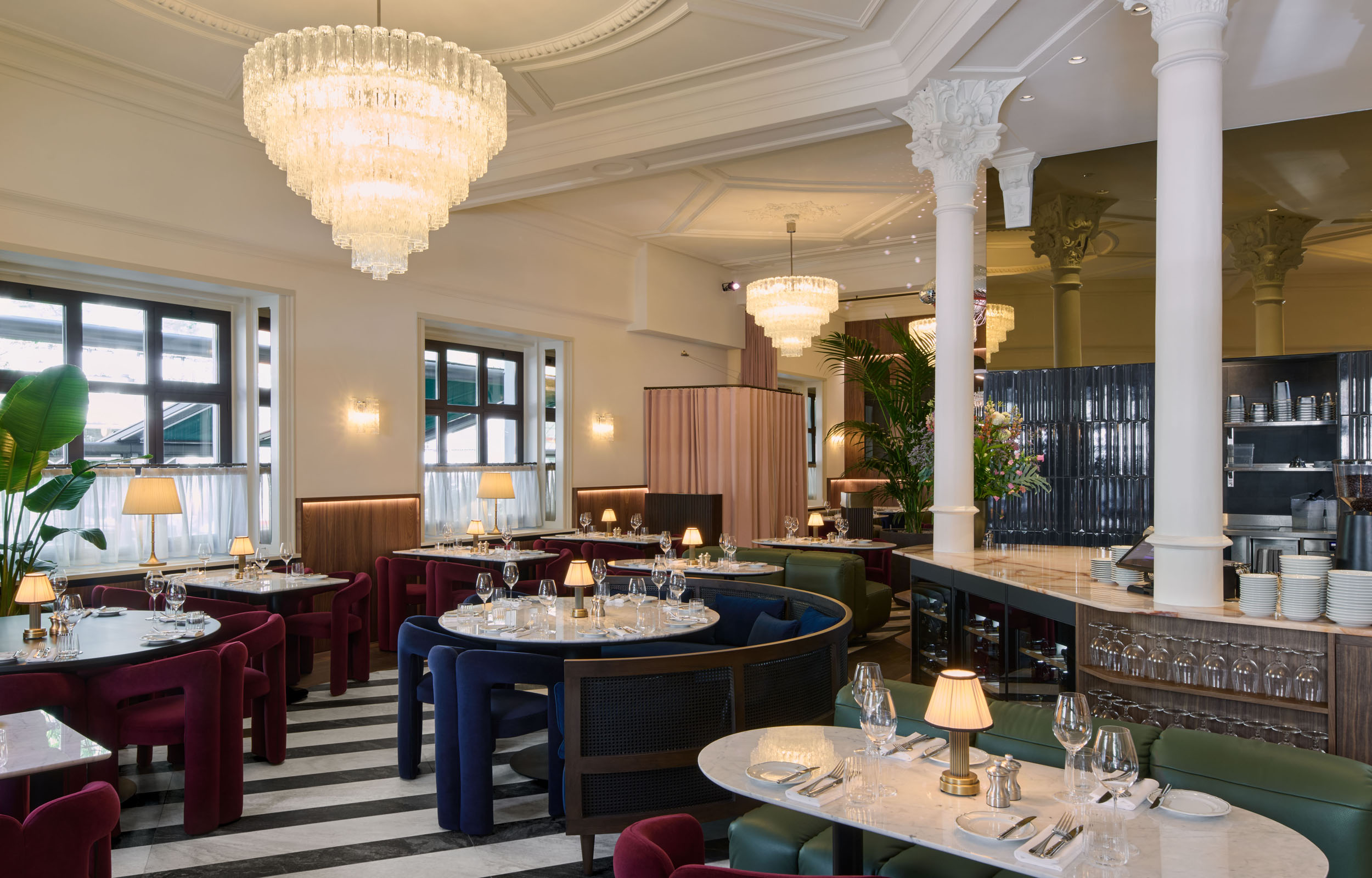 Gastronomy. Restaurant. Capri Bistrot, Zurich - MACH Architektur.